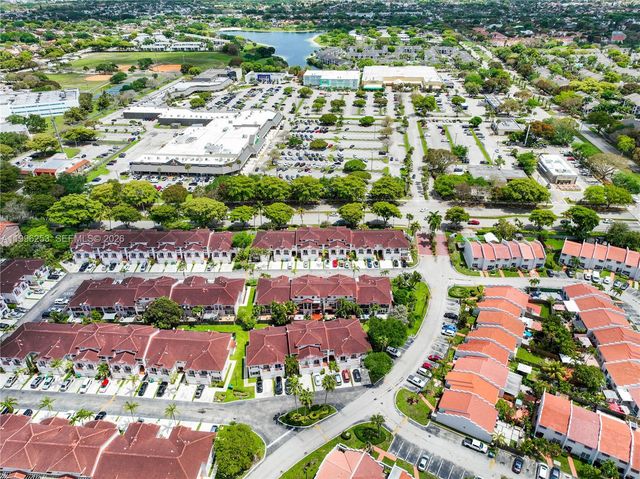 10101 SW 154th Cir Ct 107, Miami, FL 33196
