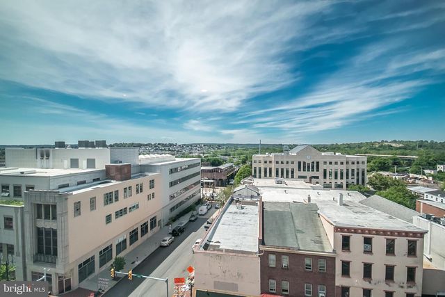 1 W MAIN ST #305, Norristown, PA 19401