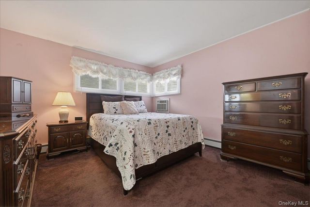 235 Twin Lane E, Wantagh, NY 11793