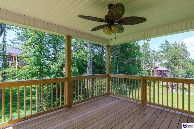 148 Wooded Glen Road, Mount Washington, KY 40047