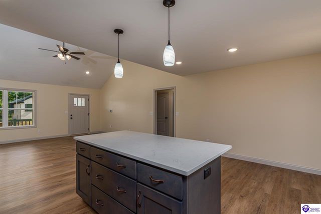 148 Wooded Glen Road, Mount Washington, KY 40047