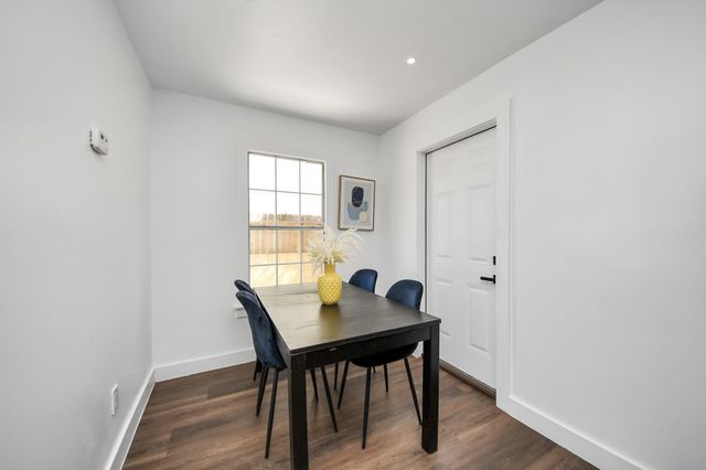 4215 Eli St Street, Houston, TX 77007