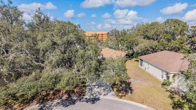 16501 SANDHILL CRANE DRIVE, Spring Hill, FL 34610