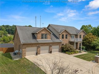 75 Poinsettia Drive, Scott Depot, WV 25560