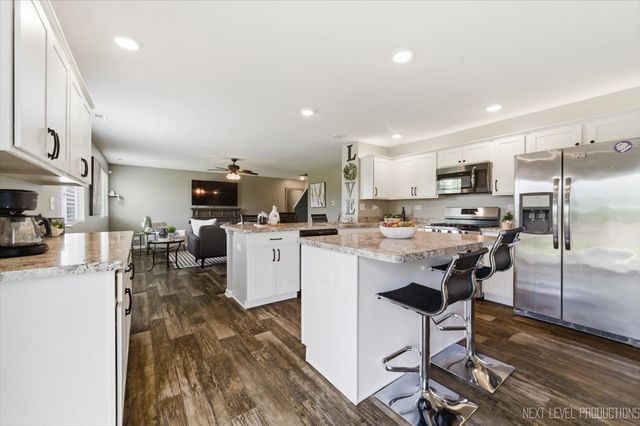 1731 Dempsey Circle, Pingree Grove, IL 60140