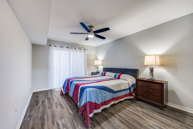 5326 Fleetwood Oaks Avenue 147, Dallas, TX 75235