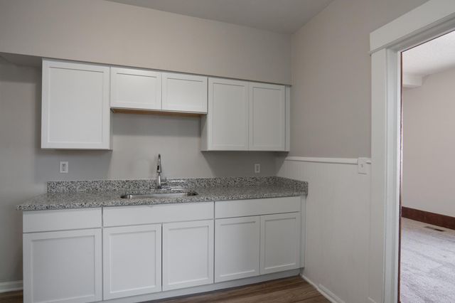 188 Wyoming Street E, Saint Paul, MN 55107