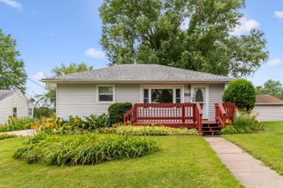 910 Alabar Avenue, Waterloo, IA 50701