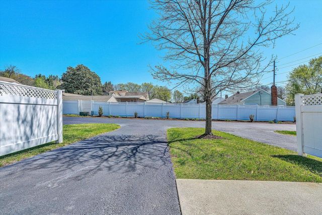88 Maple ST, Salem, VA 24153