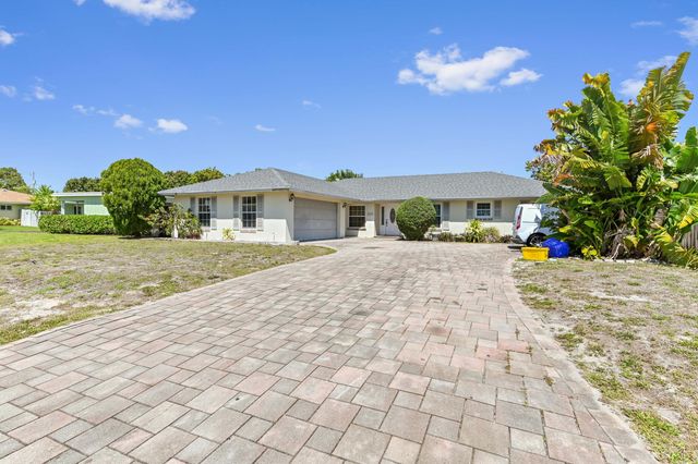 315 SW 12th Avenue, Boynton Beach, FL 33435