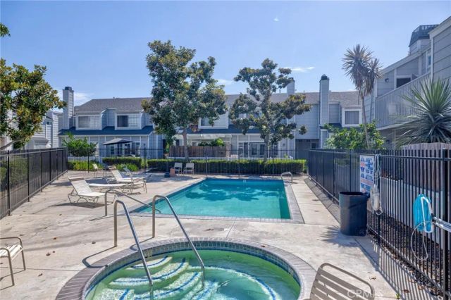 2390 W Orangethorpe Avenue 10, Fullerton, CA 92833