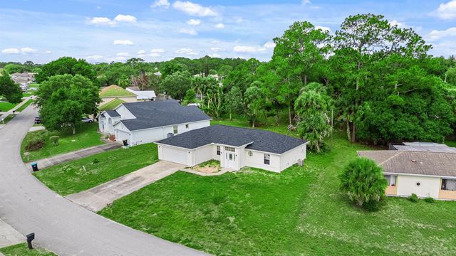 349 Hammock Road SE, Palm Bay, FL 32909