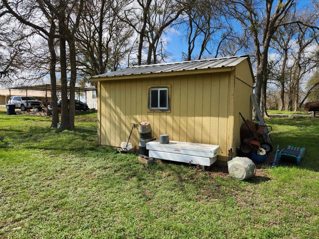 521 County Road 340A, Burnet, TX 78611