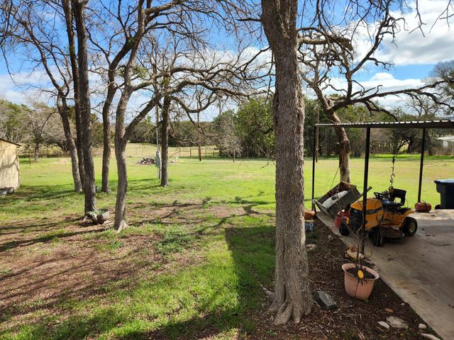 521 County Road 340A, Burnet, TX 78611