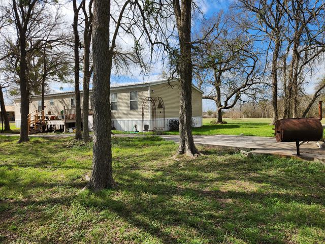 521 County Road 340A, Burnet, TX 78611