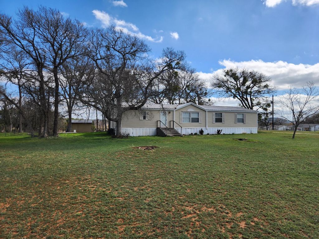 521 County Road 340A, Burnet, TX 78611