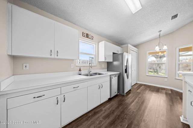 7217 Hammock Lakes Drive, Melbourne, FL 32940