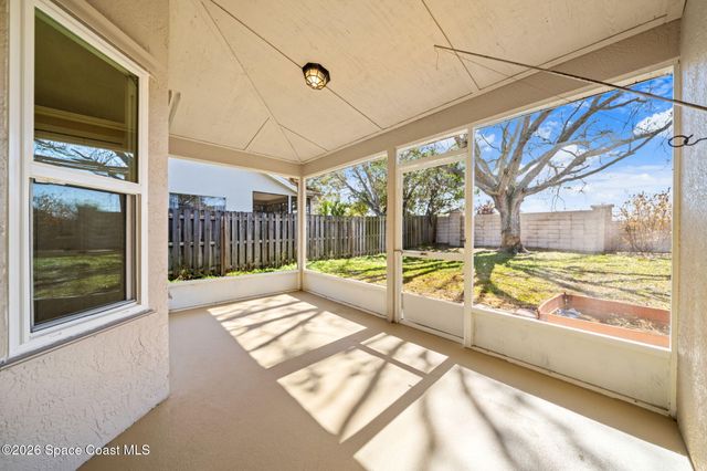 7217 Hammock Lakes Drive, Melbourne, FL 32940