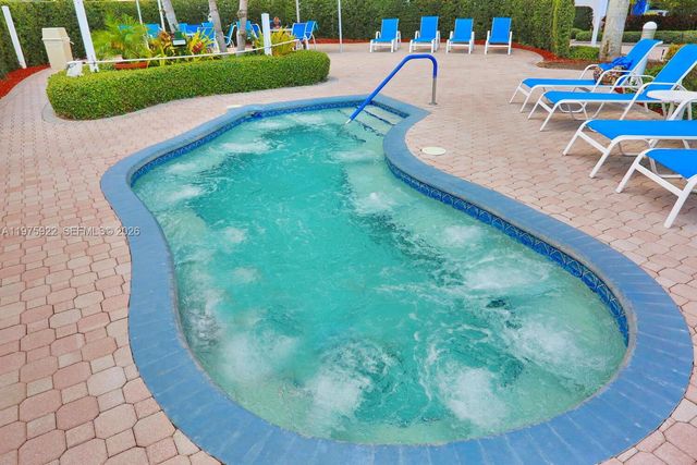 3530 Mystic Pointe Drive 2807, Aventura, FL 33180