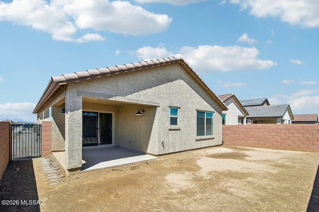 12382 N Bella Victoria Road, Marana, AZ 85658