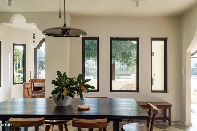 3231 Garden Avenue, Los Angeles, CA 90039