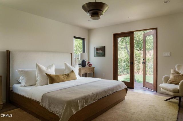 3231 Garden Avenue, Los Angeles, CA 90039
