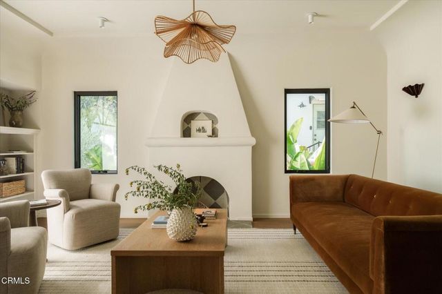 3231 Garden Avenue, Los Angeles, CA 90039