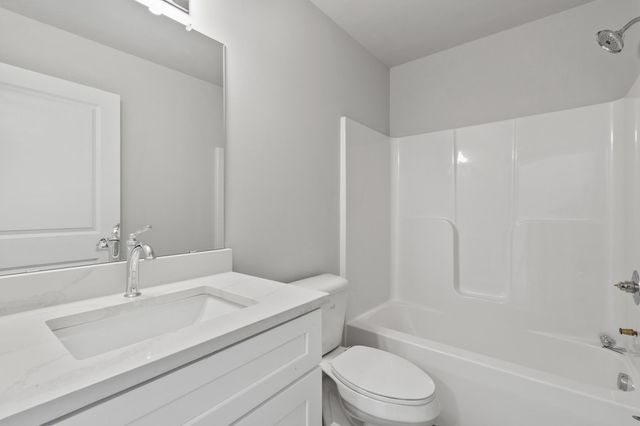 31421 Augusta Drive 76, Romulus, MI 48174