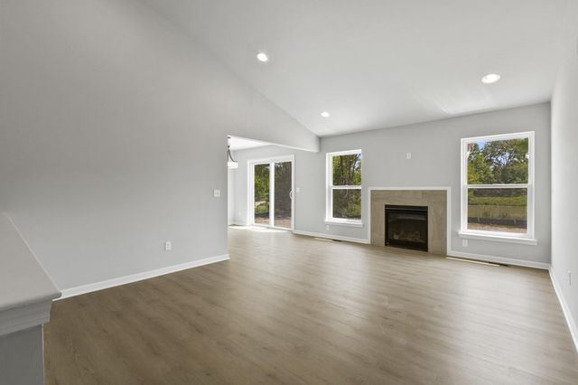 31421 Augusta Drive 76, Romulus, MI 48174