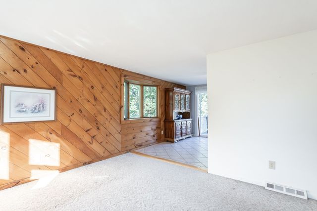 181 Elizabeth Drive, Raynham, MA 02767