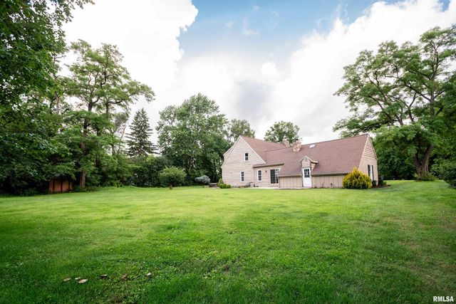 6729 N Mount Hawley Road, Peoria, IL 61614