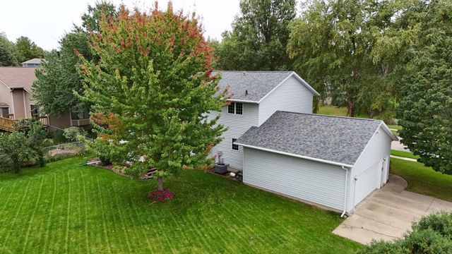 1952 Audubon Drive, Waterloo, IA 50701