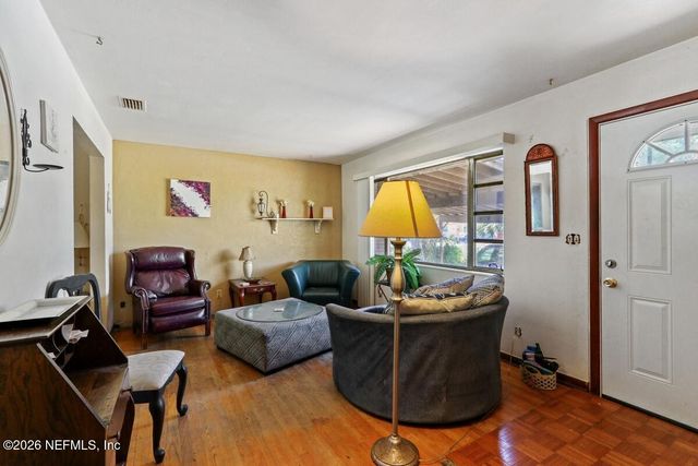 3115 CESERY Boulevard, Jacksonville, FL 32277