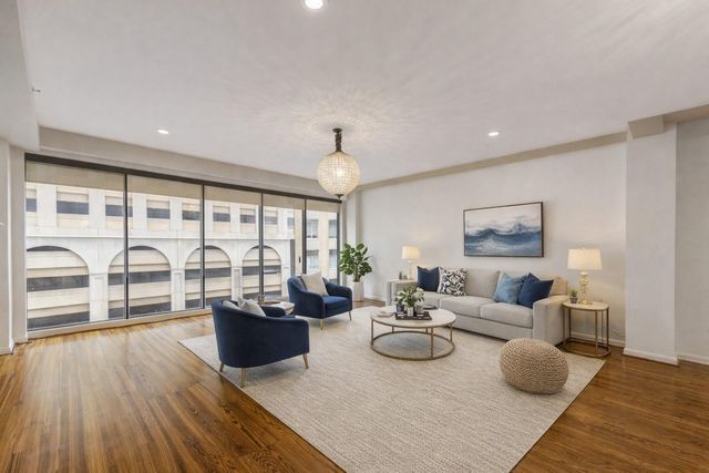 917 Main Street 1005, Houston, TX 77002