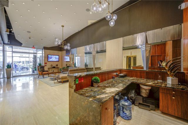 917 Main Street 1005, Houston, TX 77002