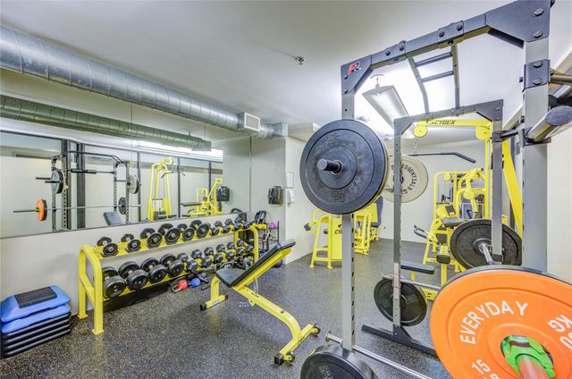 917 Main Street 1005, Houston, TX 77002