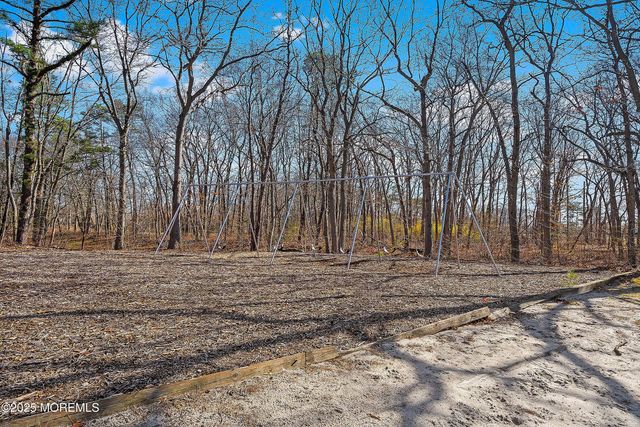 576 Labanna Court, Brick, NJ 08724