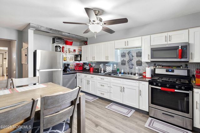 576 Labanna Court, Brick, NJ 08724