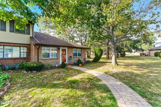 576 Labanna Court, Brick, NJ 08724