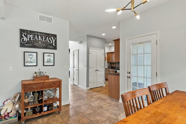 3700 MAMBA DR, Columbia, MO 65202