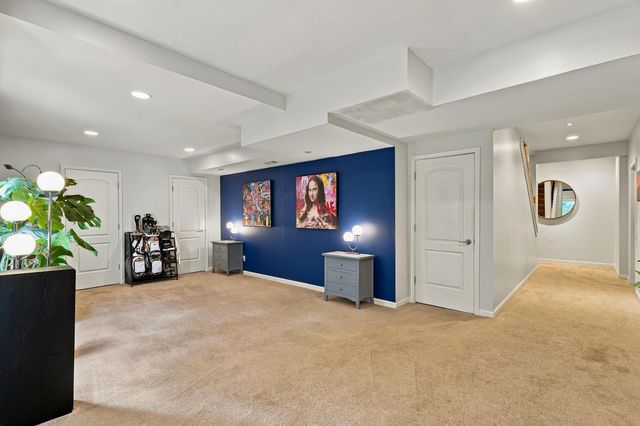 3700 MAMBA DR, Columbia, MO 65202