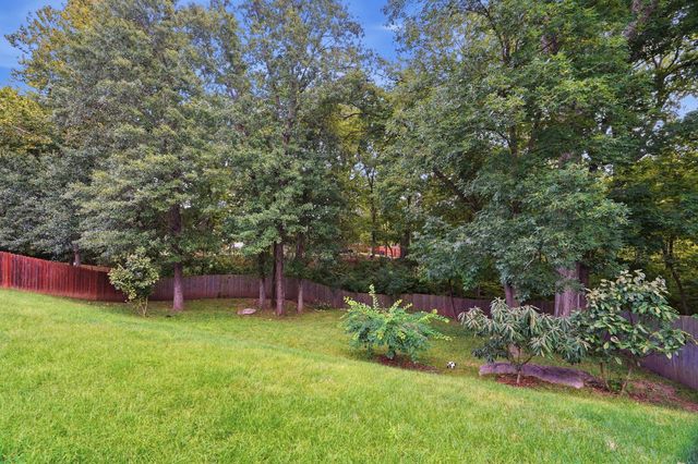 3700 MAMBA DR, Columbia, MO 65202