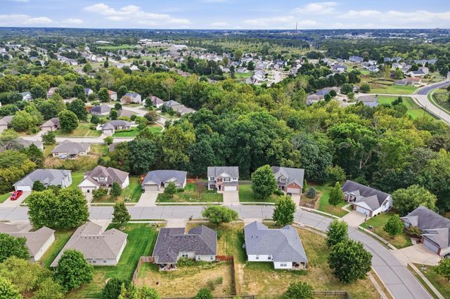 3700 MAMBA DR, Columbia, MO 65202