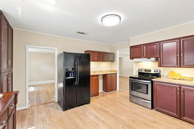 606 Harmons WAY, San Marcos, TX 78666