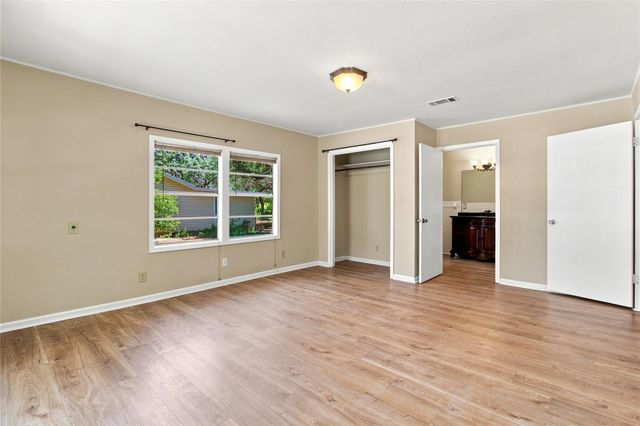 606 Harmons WAY, San Marcos, TX 78666