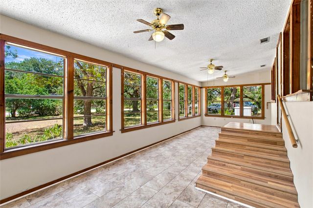606 Harmons WAY, San Marcos, TX 78666