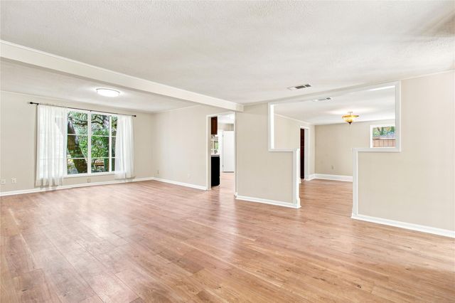 606 Harmons WAY, San Marcos, TX 78666