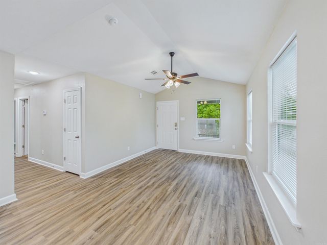 6109 Whitby Rd., North Little Rock, AR 72118