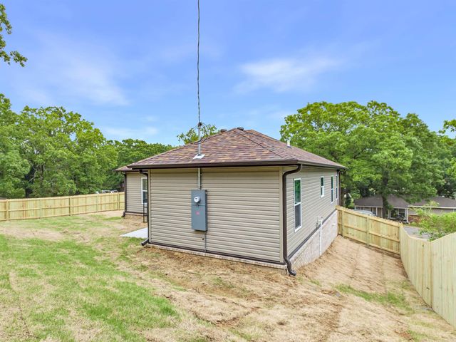 6109 Whitby Rd., North Little Rock, AR 72118