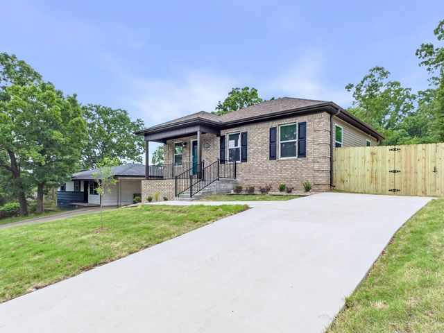 6109 Whitby Rd., North Little Rock, AR 72118